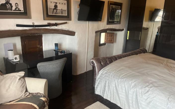 Image No.32-4 Bed Cortijo for sale