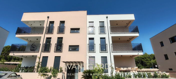 Image No.1-2 Bed Apartment for sale