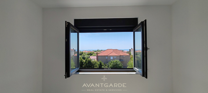 Image No.12-3 Bed Penthouse for sale