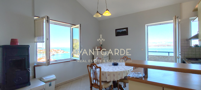 Image No.15-2 Bed House for sale