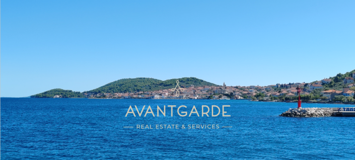 Image No.5-2 Bed House for sale