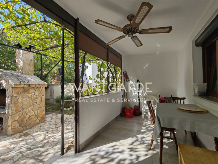 Image No.4-5 Bed House for sale