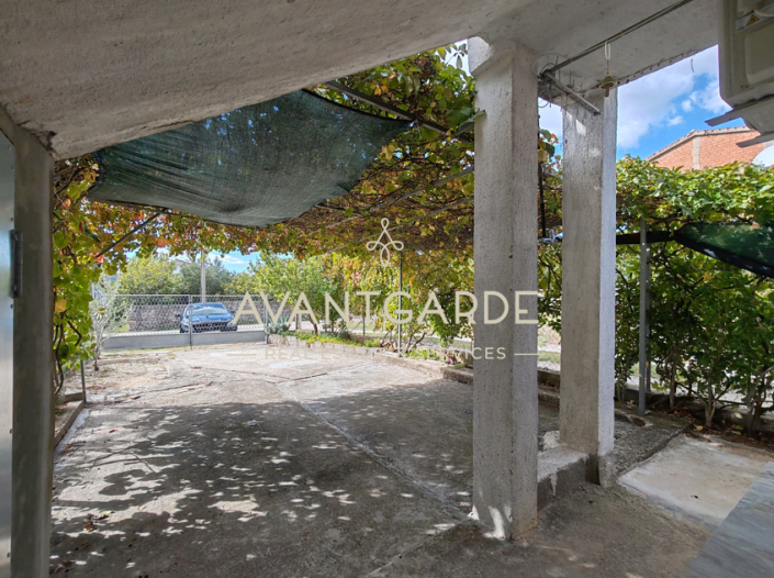 Image No.4-5 Bed House for sale