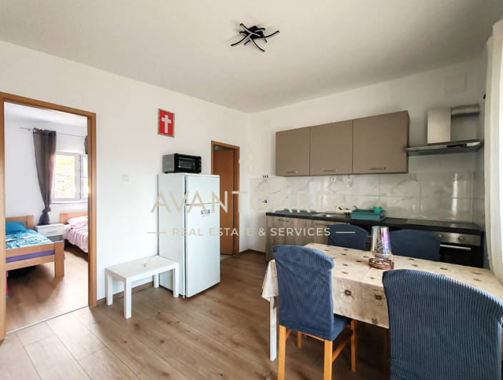 Image No.18-5 Bed House for sale