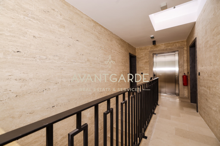 Image No.12-3 Bed Apartment for sale