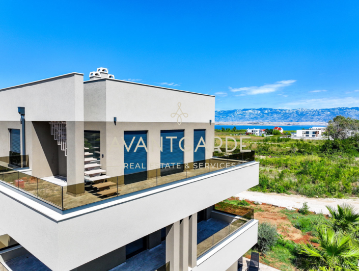 Image No.1-3 Bed Penthouse for sale