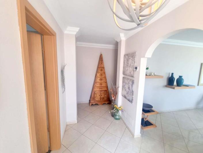 Image No.10-3 Bed Villa for sale