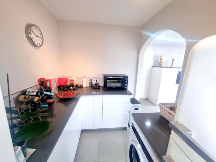 Image No.25-3 Bed Villa for sale