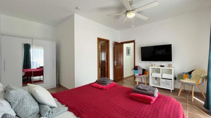 Image No.3-3 Bed Villa for sale