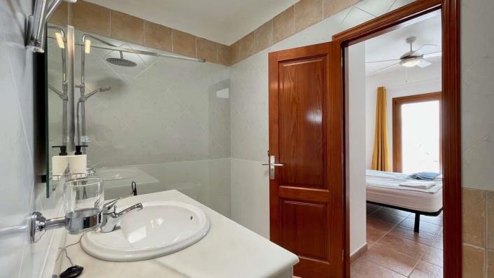 Image No.6-3 Bed Villa for sale