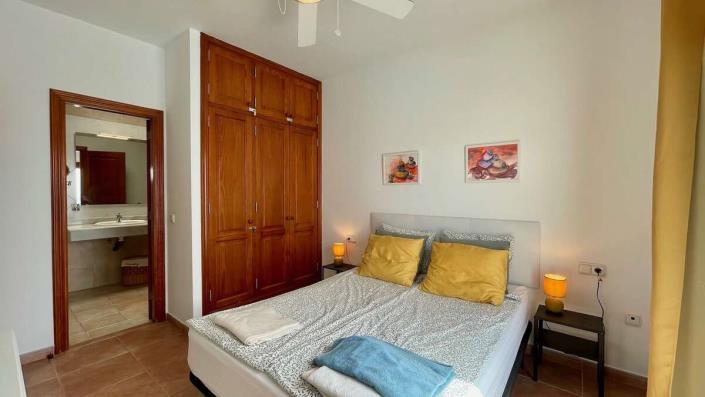 Image No.7-3 Bed Villa for sale