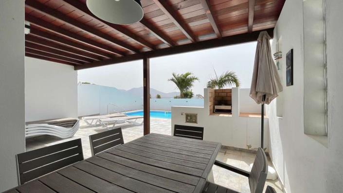 Image No.12-3 Bed Villa for sale