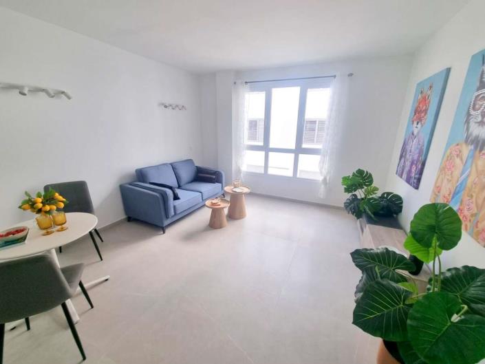 Image No.12-3 Bed Apartment for sale