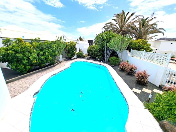 Image No.12-3 Bed Bungalow for sale