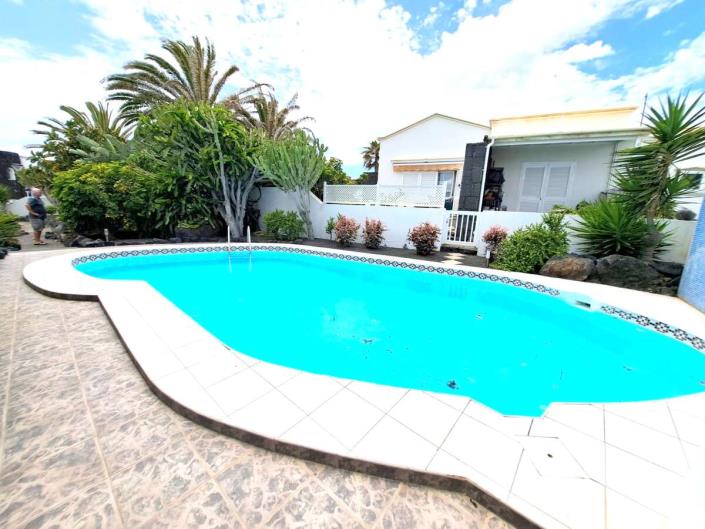 Image No.39-3 Bed Bungalow for sale