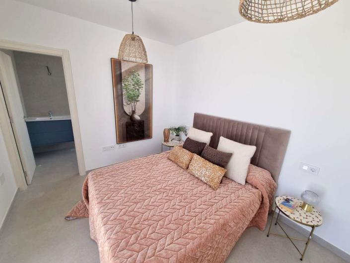 Image No.19-3 Bed Duplex for sale