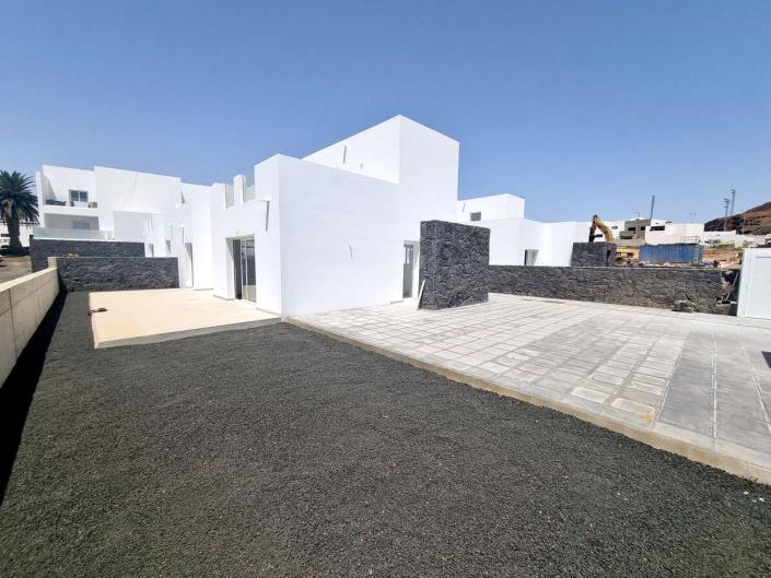 Image No.17-3 Bed Duplex for sale