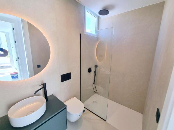 Image No.6-3 Bed Villa / Detached for sale