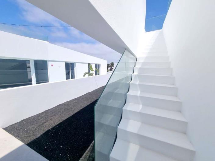 Image No.15-3 Bed Villa / Detached for sale