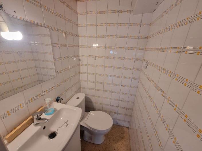 Image No.12-4 Bed Apartment for sale