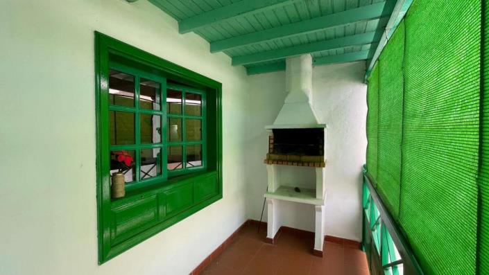 Image No.12-3 Bed House for sale