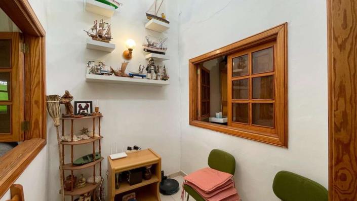 Image No.26-3 Bed House for sale