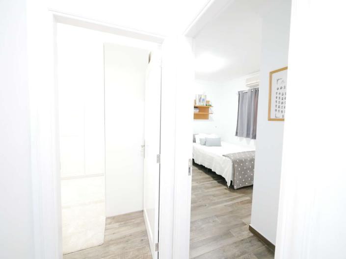 Image No.17-4 Bed Apartment for sale