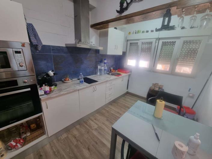 Image No.6-Studio for sale