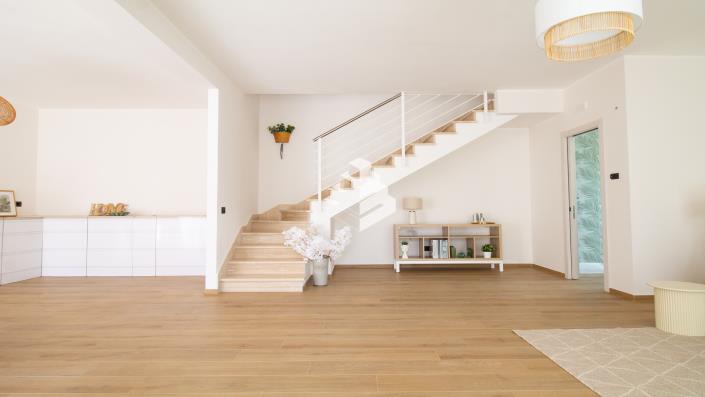 Image No.16-3 Bed Semi-Detached for sale