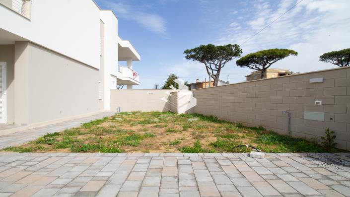 Image No.7-3 Bed Semi-Detached for sale