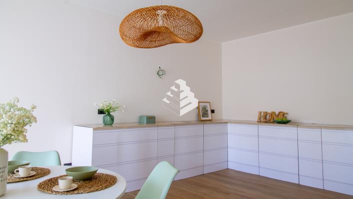 Image No.36-3 Bed Semi-Detached for sale