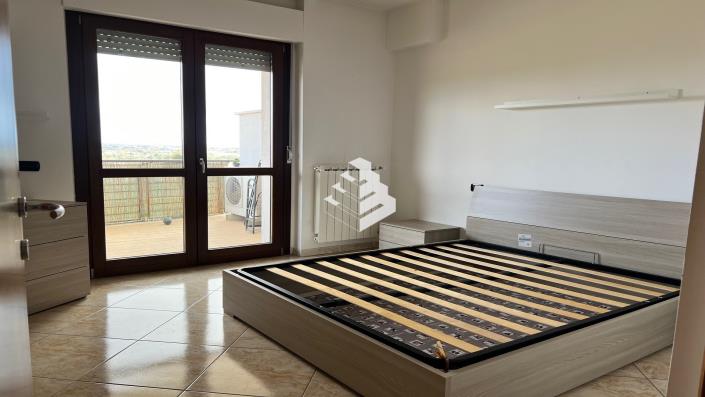 Image No.10-1 Bed Apartment for sale