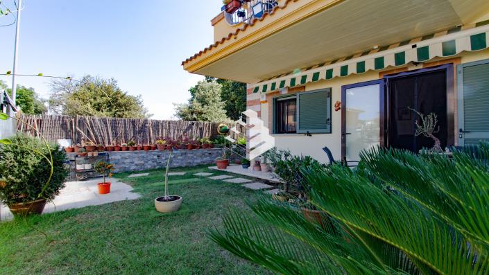 Image No.3-2 Bed Townhouse for sale