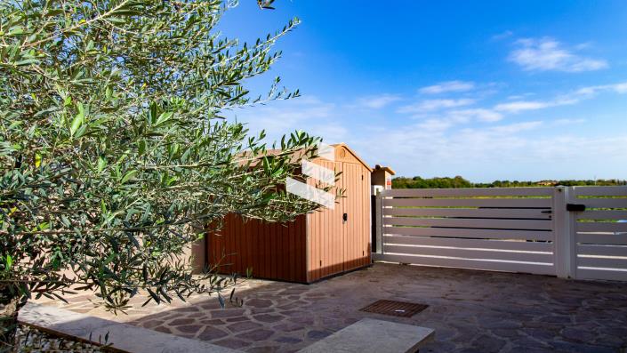 Image No.29-3 Bed Cottage for sale