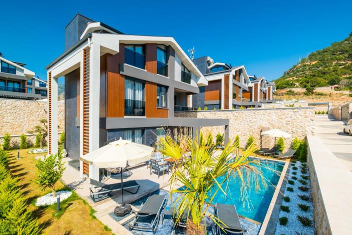 Image No.1-3 Bed Villa for sale