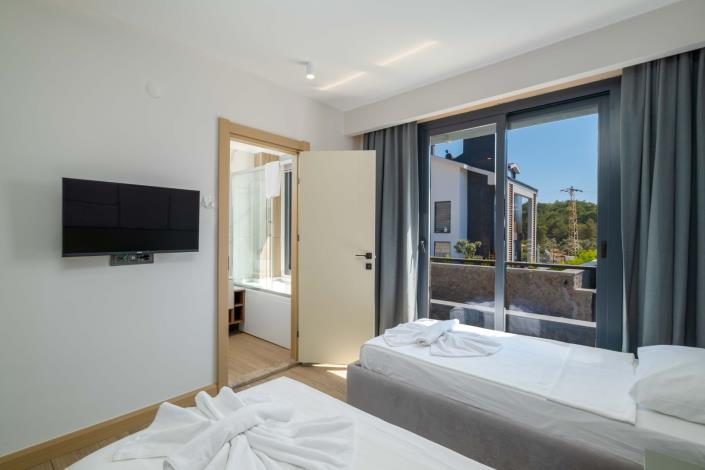 Image No.20-3 Bed Villa for sale