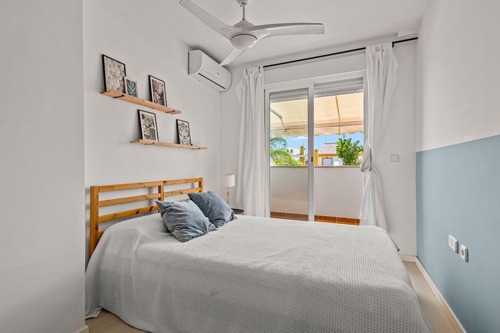 Image No.31-4 Bed Property for sale