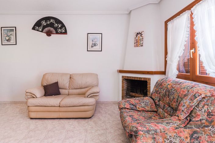 Image No.5-2 Bed Townhouse for sale