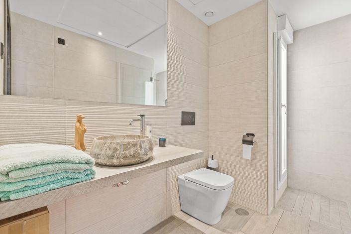 Image No.19-3 Bed Villa for sale