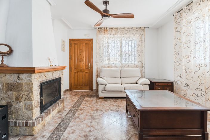 Image No.7-3 Bed Townhouse for sale