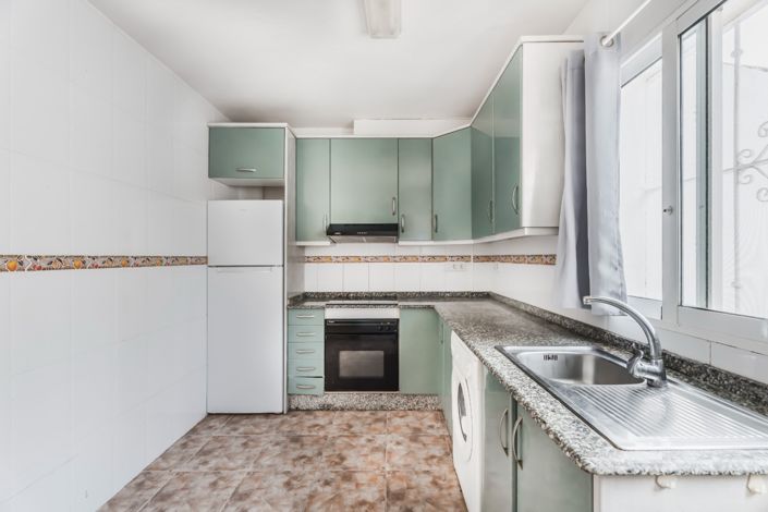 Image No.9-3 Bed Townhouse for sale