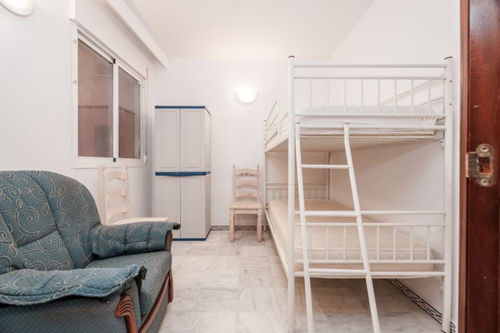 Image No.14-2 Bed Apartment for sale