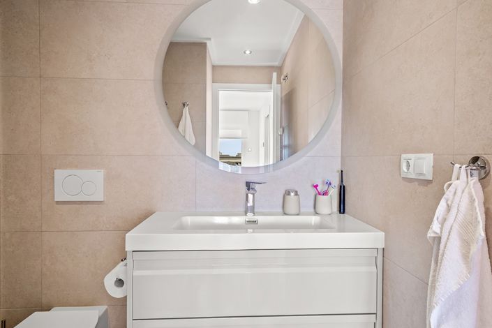 Image No.19-3 Bed Penthouse for sale