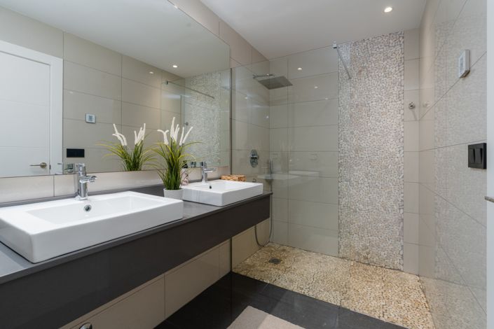 Image No.19-7 Bed Villa for sale