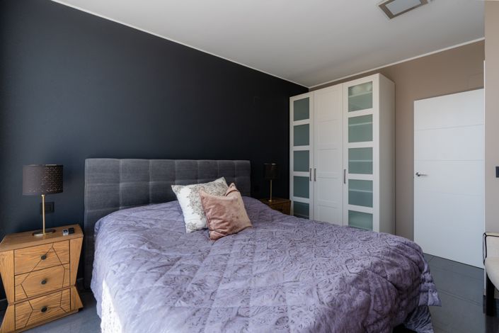 Image No.20-7 Bed Villa for sale