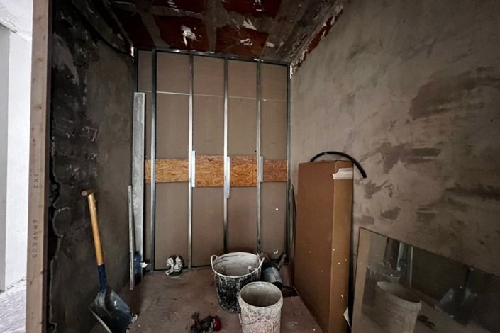 Image No.10-4 Bed Apartment for sale