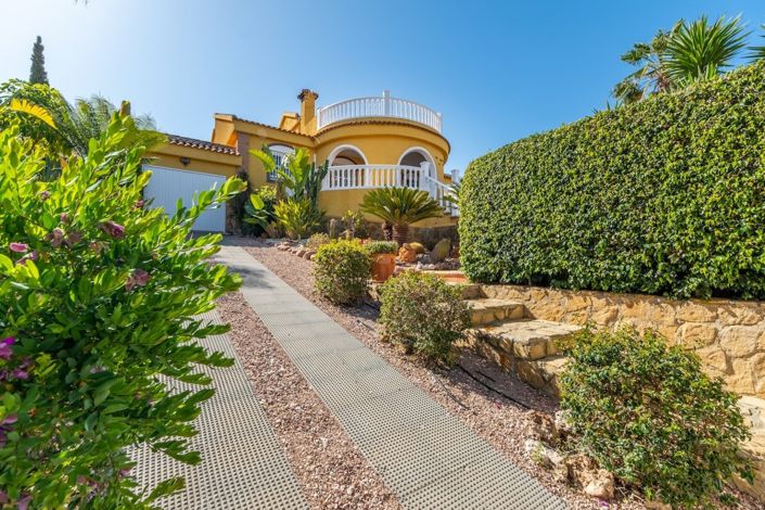 Image No.2-3 Bed House for sale