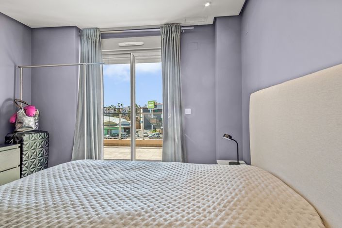 Image No.17-4 Bed Penthouse for sale