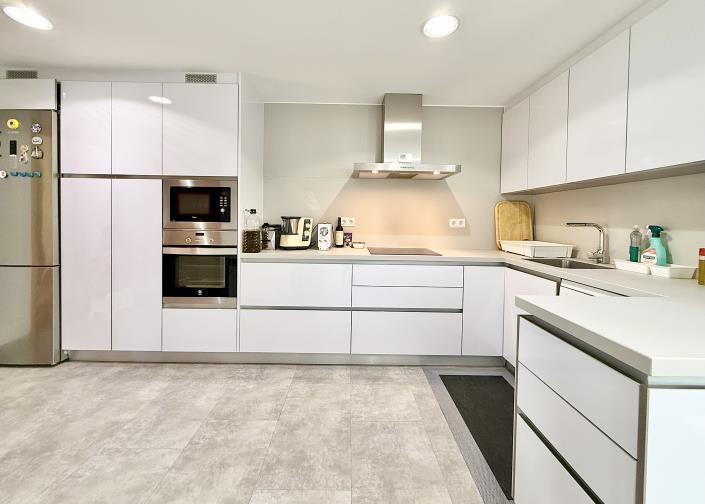 Image No.14-4 Bed Villa / Detached for sale