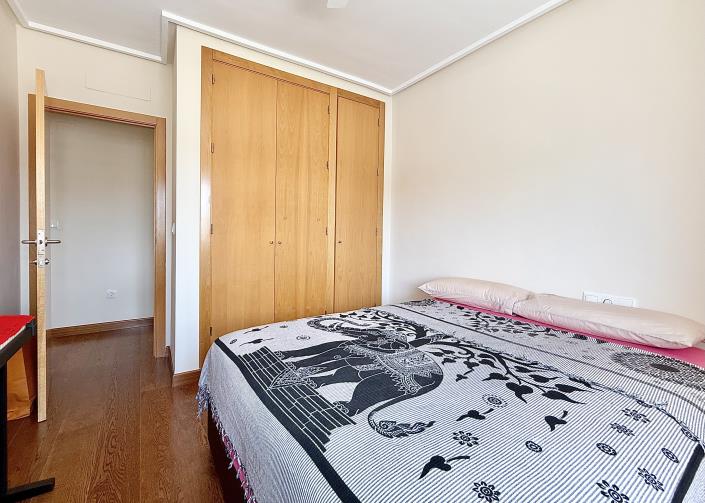 Image No.26-4 Bed Villa / Detached for sale